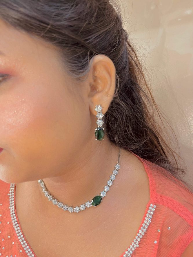 Diamond necklace sets