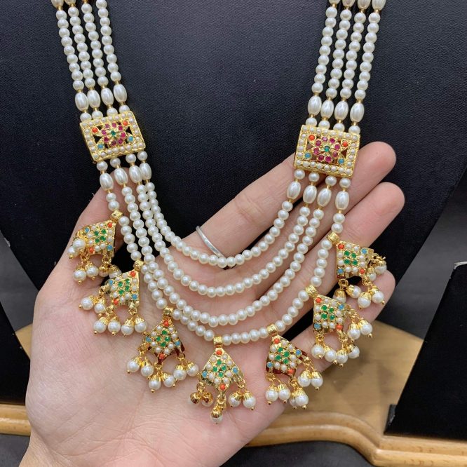 Jadau Rani haar