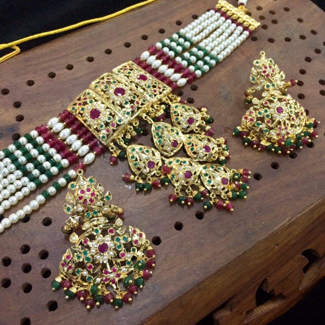 Jadau choker set