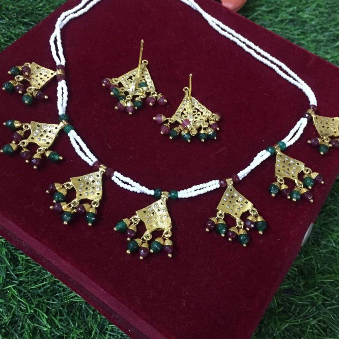 Jadau Necklace Sets