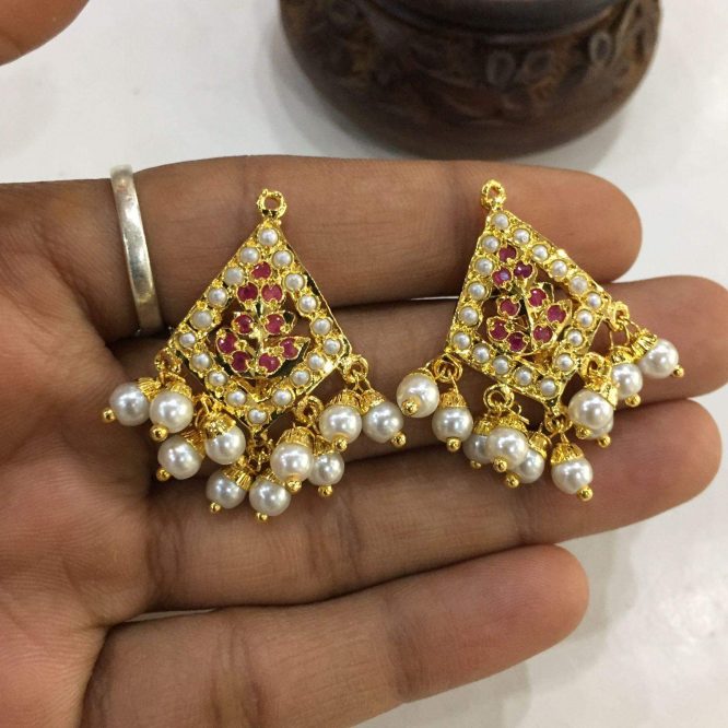 Jadau studs