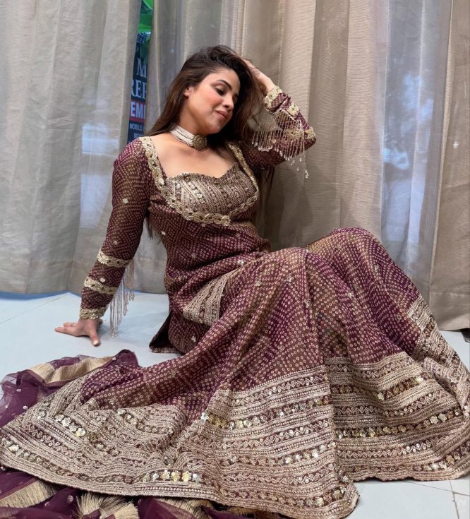 Embroidered Bandhani Gharara