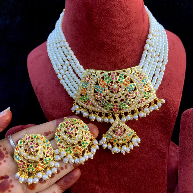 Jadau Necklace Sets